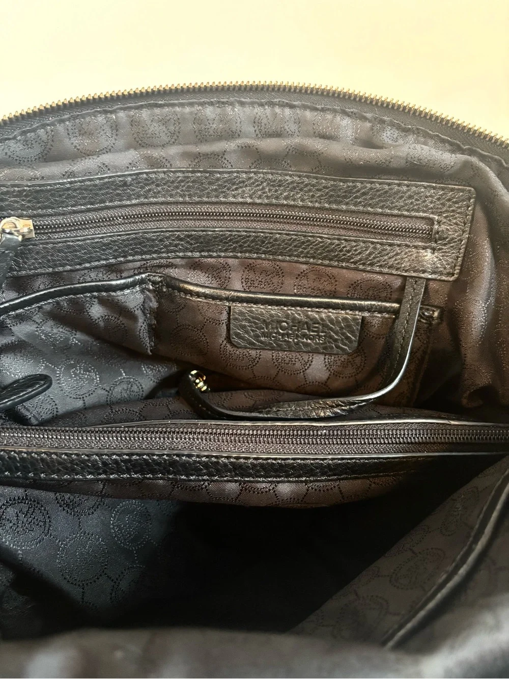 Michael Kors classic michael